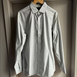 J Crew Men's Long-Sleeved Button Down Dress Shirt
